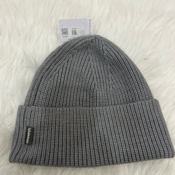 Lululemon Ribbed Merino Wool Blend Knit Beanie gray Size L/XL NWT